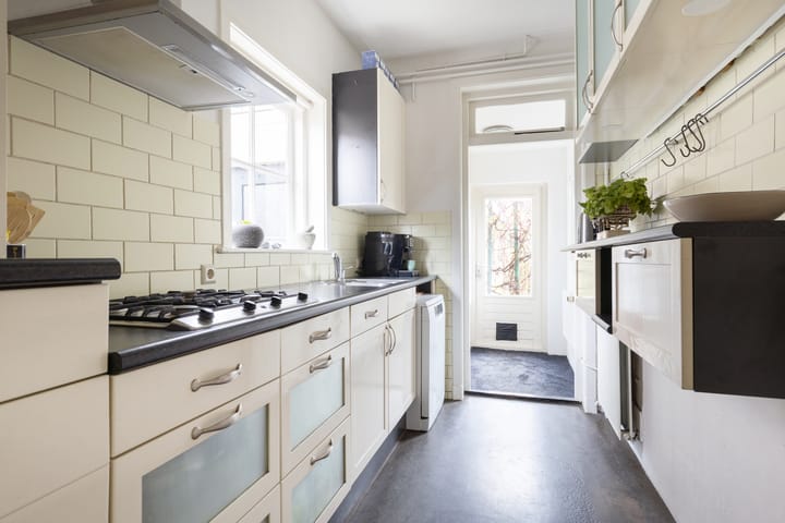 Photo 16 of Burgemeester Van Heemstrakwartier 229