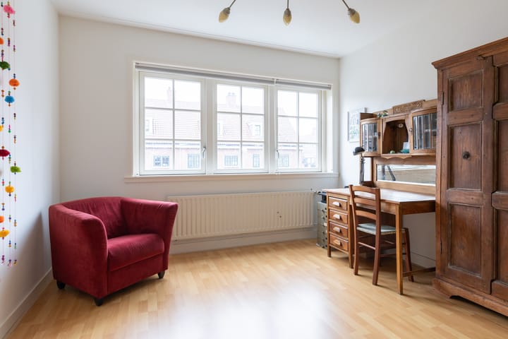 Photo 23 of Burgemeester Van Heemstrakwartier 229