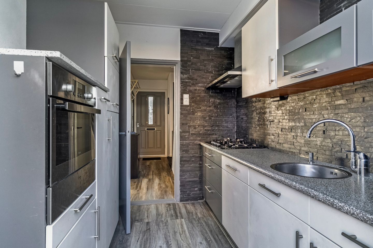 Foto 10 van Ten Harmsenstraat 33