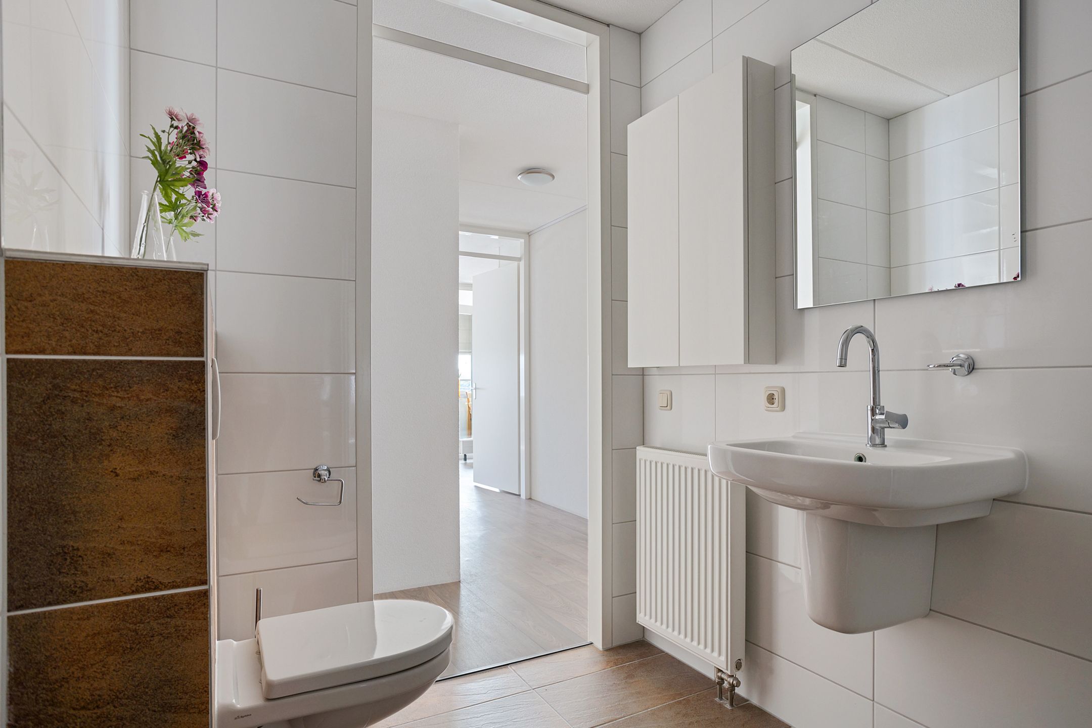 Foto 15 van Middenhaag 425