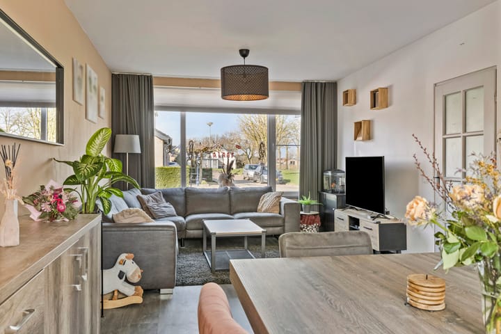 Foto 9 van Anemoonstraat 16