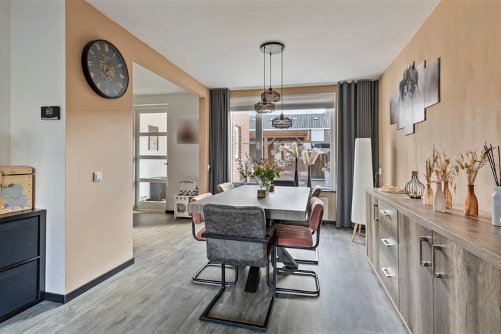 Foto 13 van Anemoonstraat 16