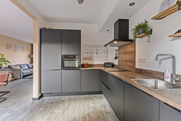 Foto 16 van Anemoonstraat 16