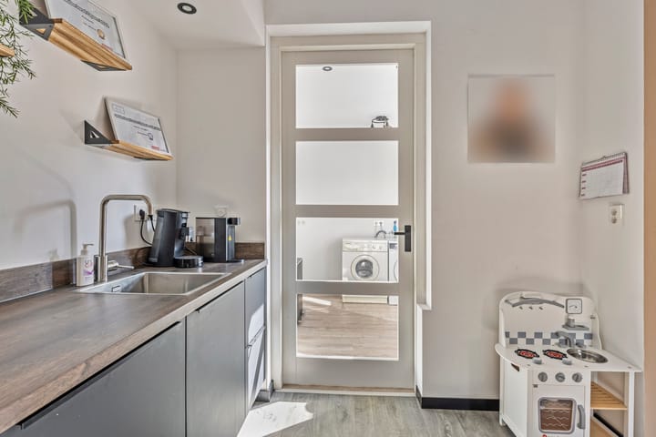 Foto 17 van Anemoonstraat 16