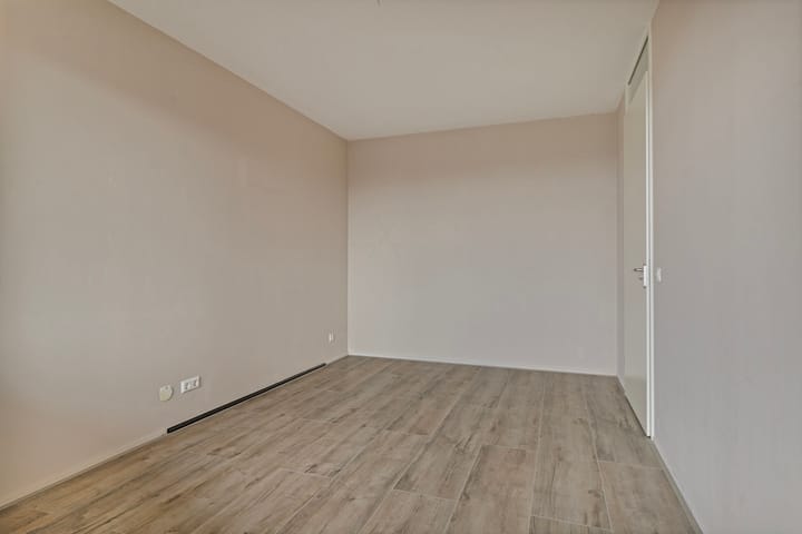 Foto 13 van Zalm 188