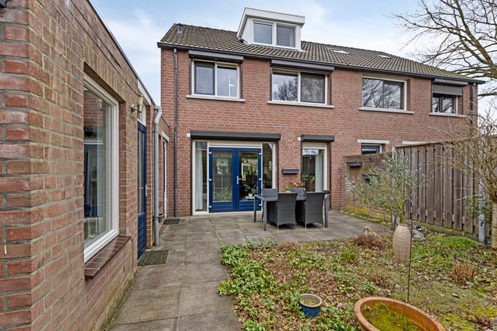 Foto 30 van Heiveld 23