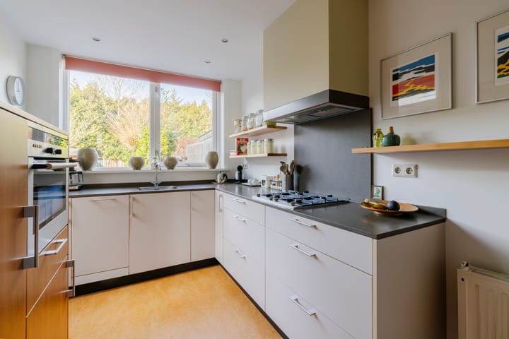 Foto 3 van Leidsevaart 560