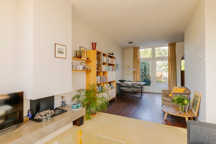 Foto 11 van Leidsevaart 560