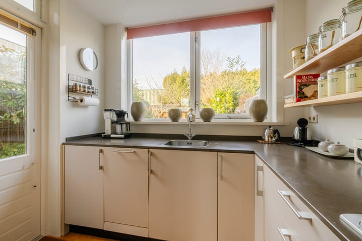 Foto 18 van Leidsevaart 560