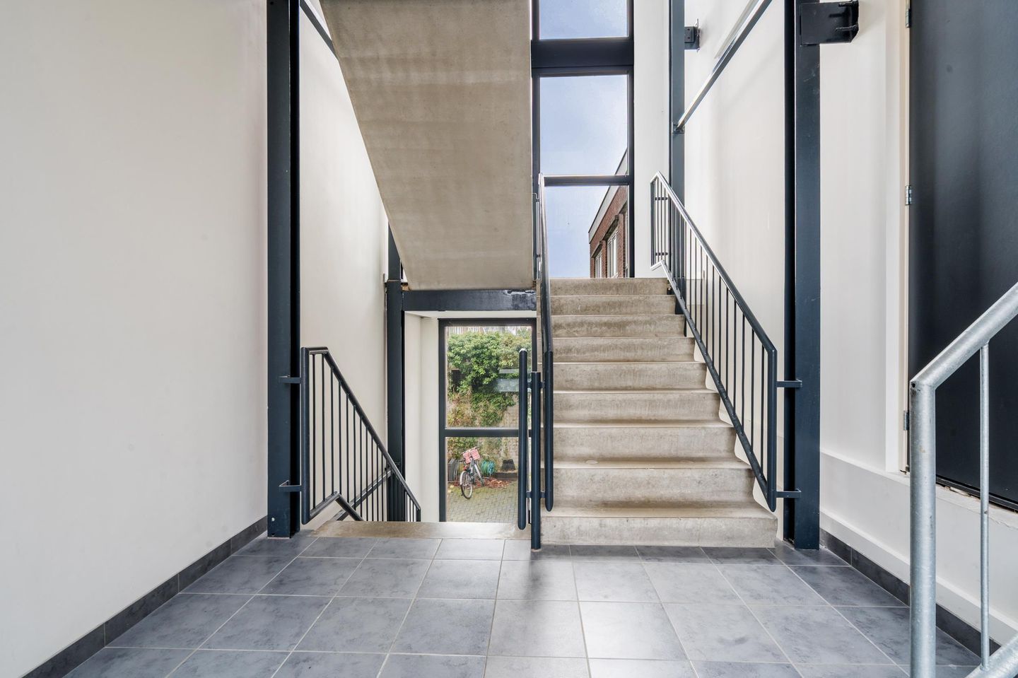 Foto 10 van Hoge Rijndijk 272-F