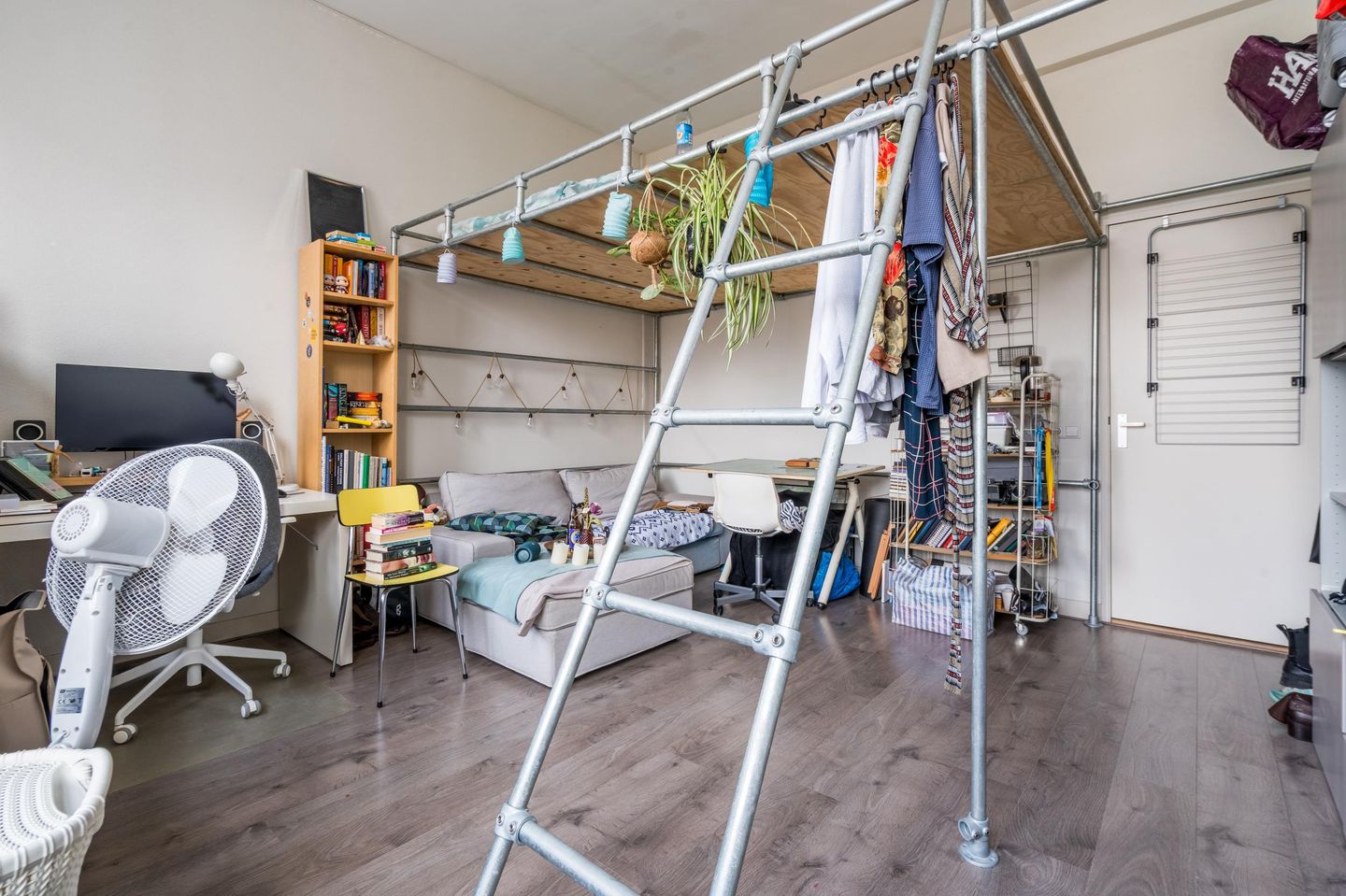 Foto 20 van Hoge Rijndijk 272-F