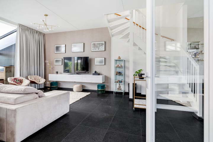 Foto 5 van Van der Duijn van Maasdamweg 500