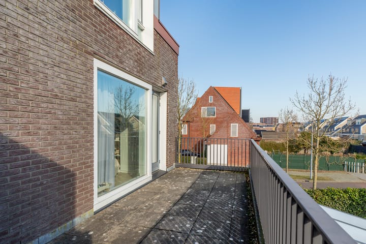 Foto 20 van Van der Duijn van Maasdamweg 500