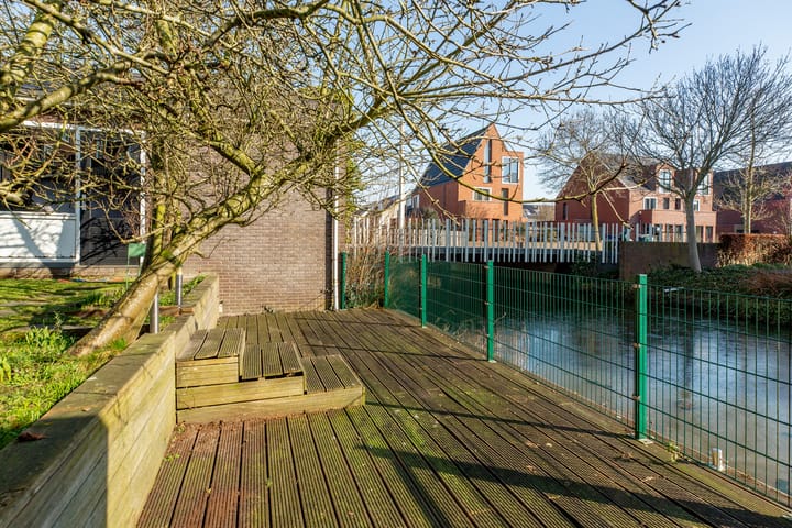 Foto 35 van Van der Duijn van Maasdamweg 500