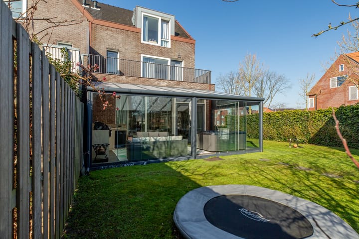 Foto 39 van Van der Duijn van Maasdamweg 500