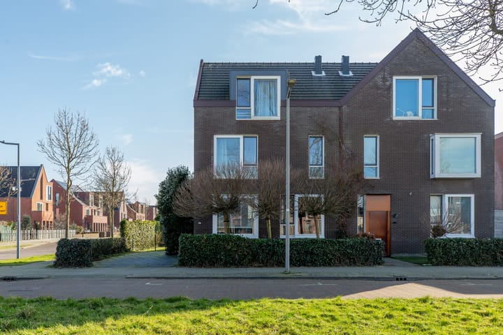 Foto 44 van Van der Duijn van Maasdamweg 500