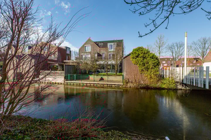 Foto 45 van Van der Duijn van Maasdamweg 500