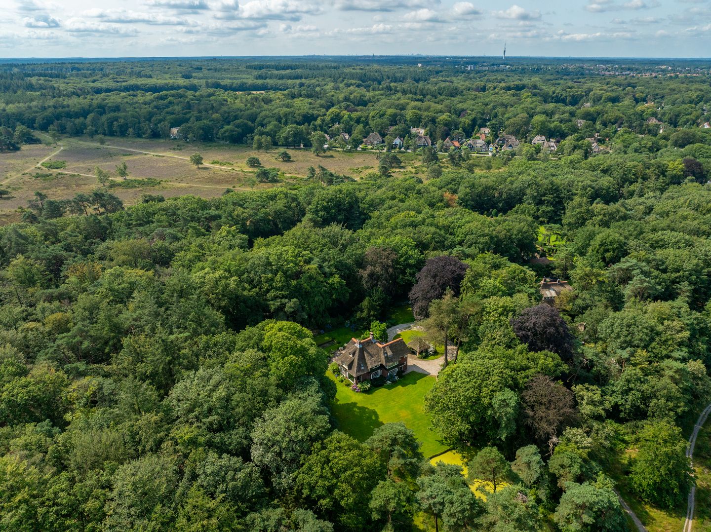 Photo 4 of Heidelaantje 2