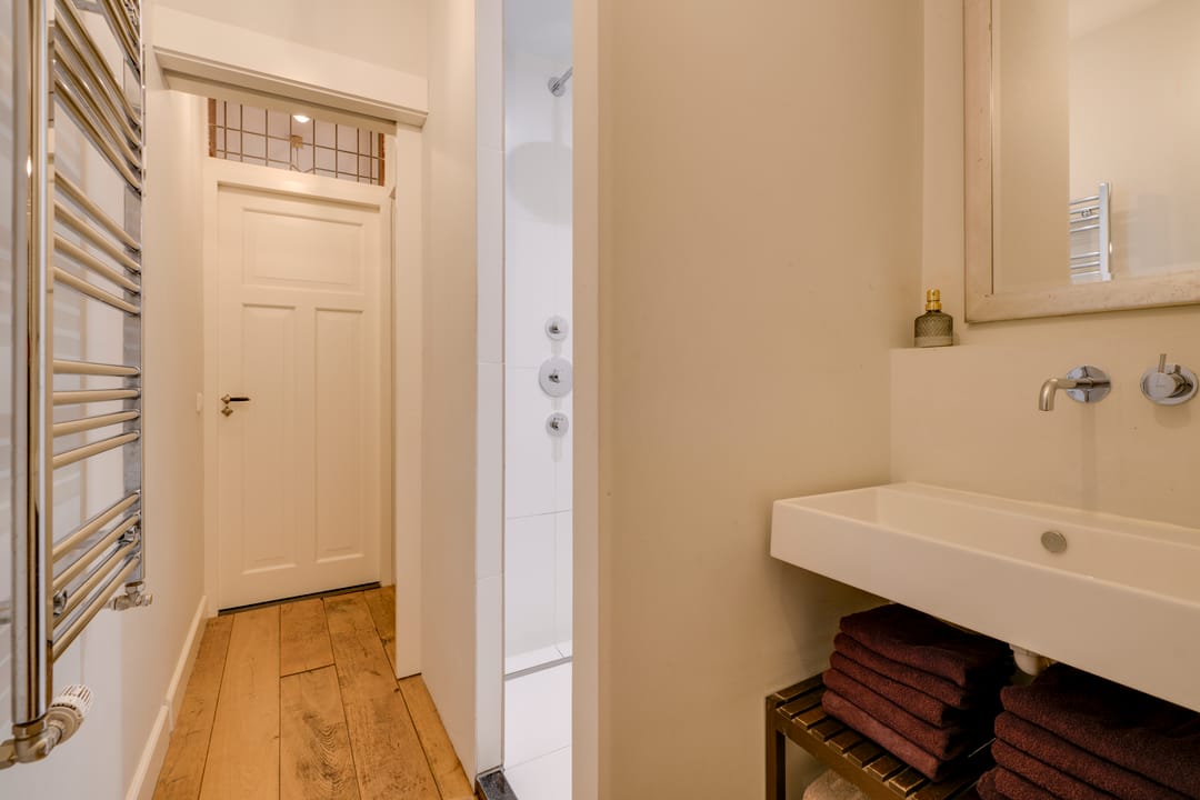 Foto 23 van Frederik Hendrikstraat 21