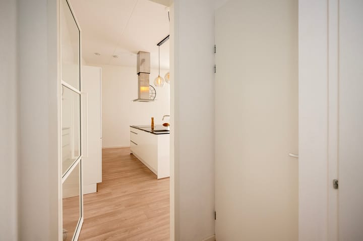 Foto 6 van Beneluxlaan 700