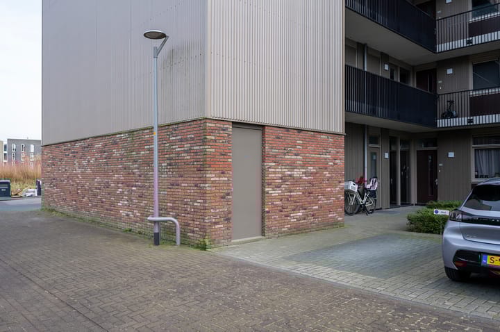 Foto 33 van Beneluxlaan 700