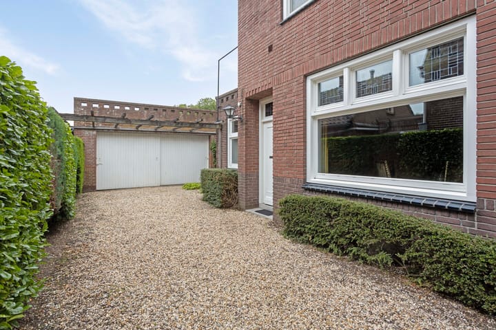 Photo 7 of Stationsstraat 2