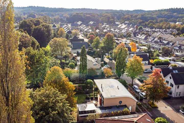 Foto 68 van Houtvesterlaan 16