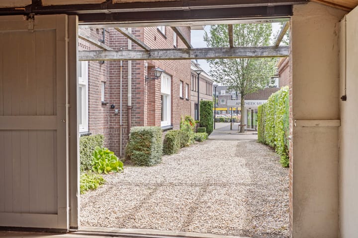 Photo 66 of Stationsstraat 2