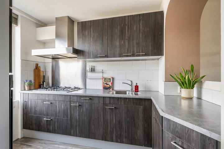 Foto 21 van van der Waalsstraat 73