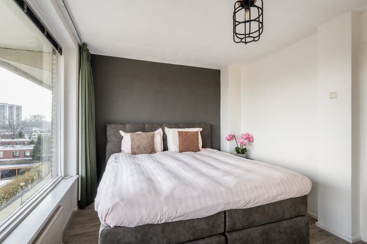 Foto 27 van van der Waalsstraat 73