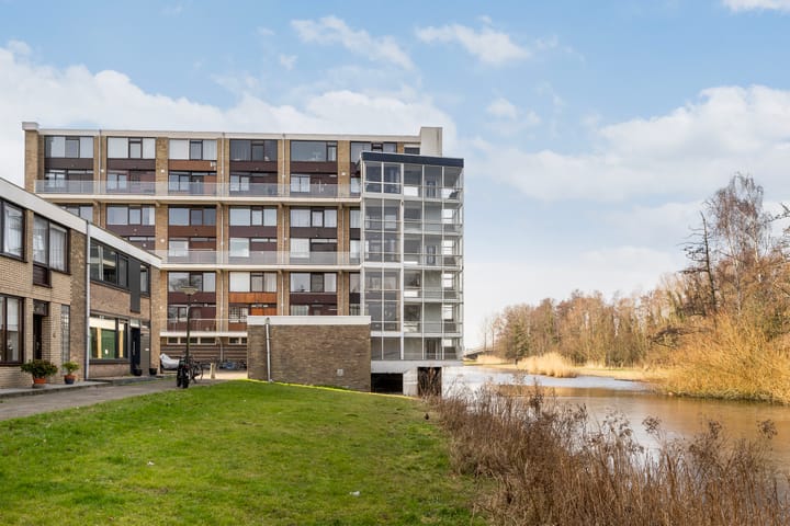 Foto 38 van van der Waalsstraat 73