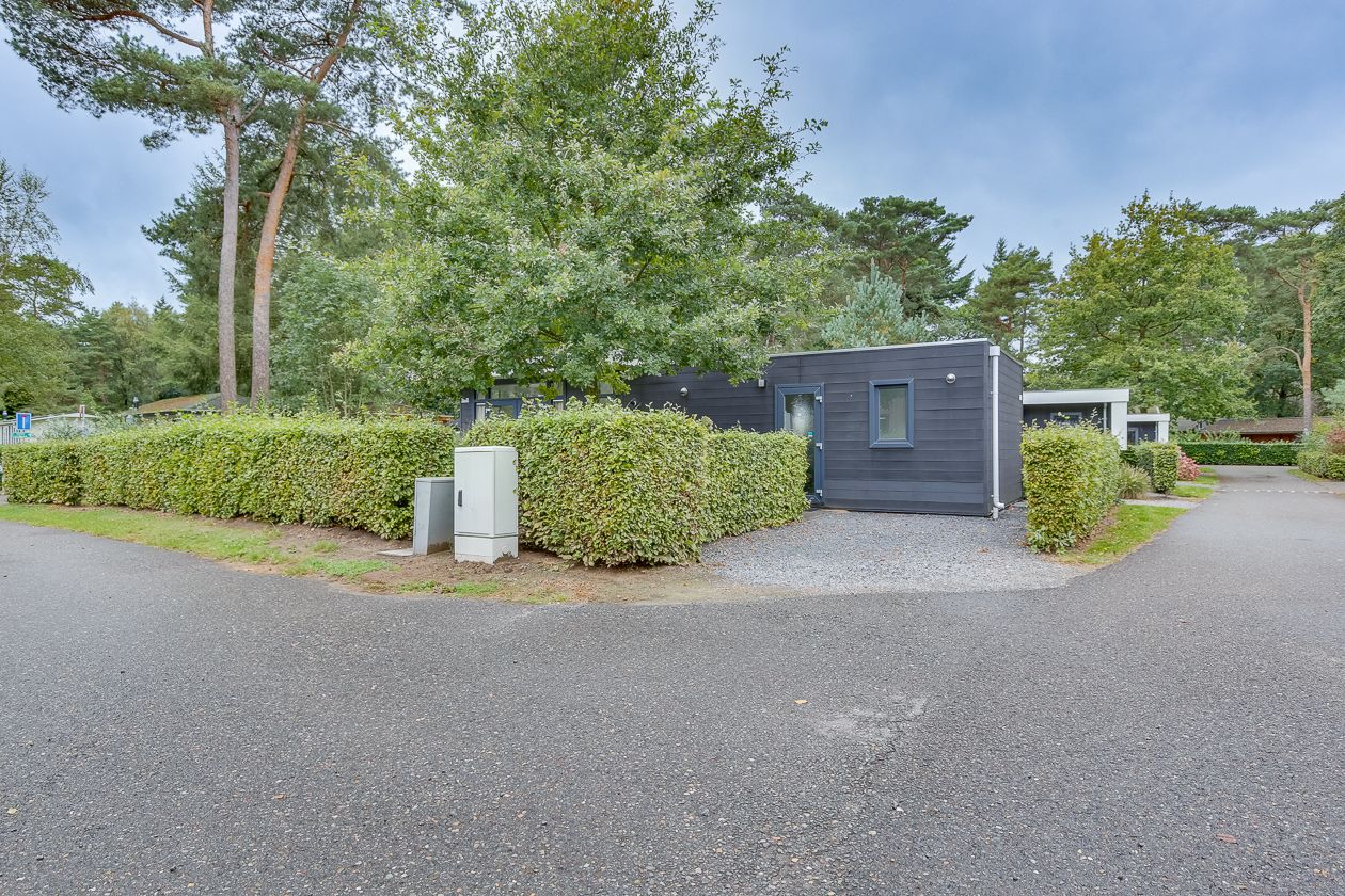 2-bedroom freehold villa in Lochem — photo 2 of 5