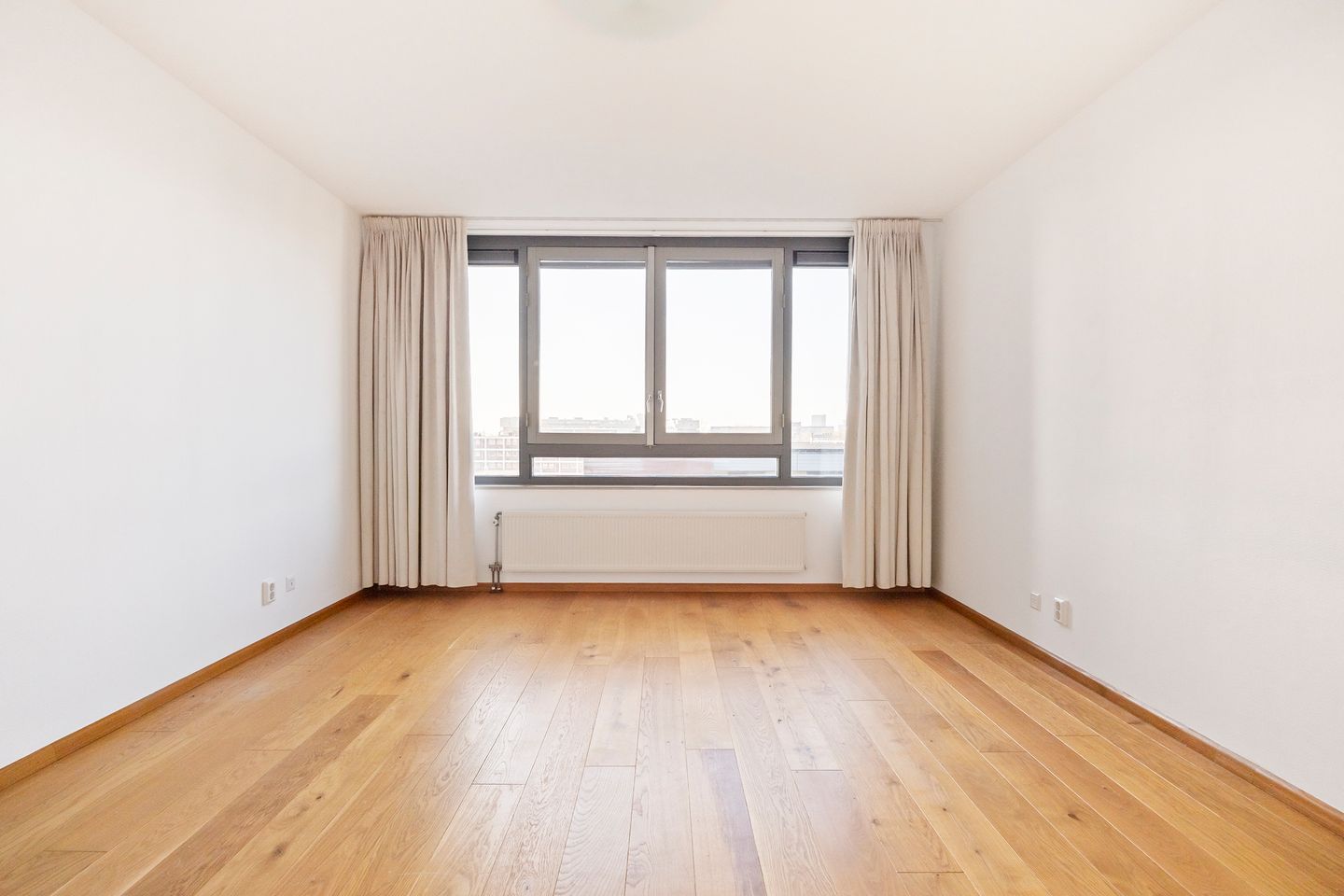 Foto 14 van Banneweg 501