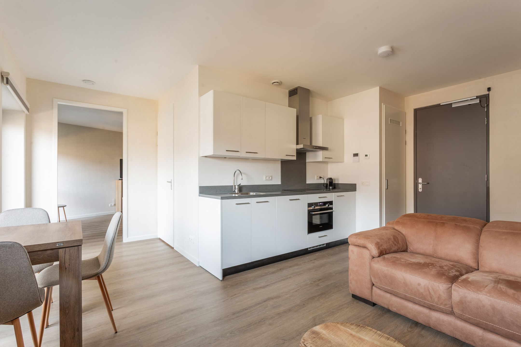 Foto 9 van Burgemeester Elsenlaan 323-F412