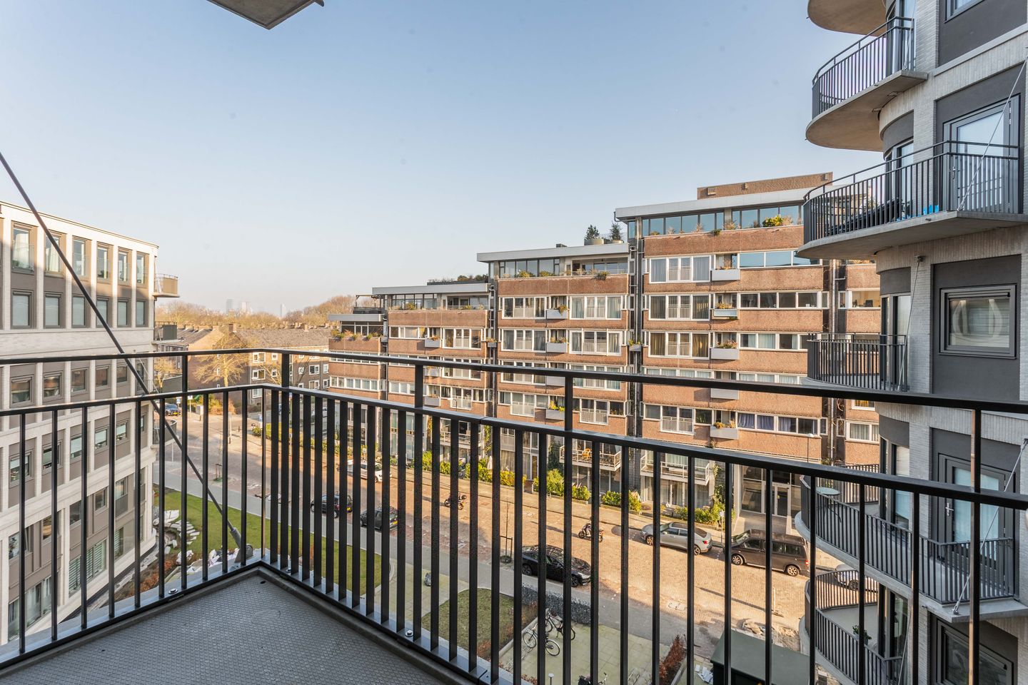 Foto 14 van Burgemeester Elsenlaan 323-F412