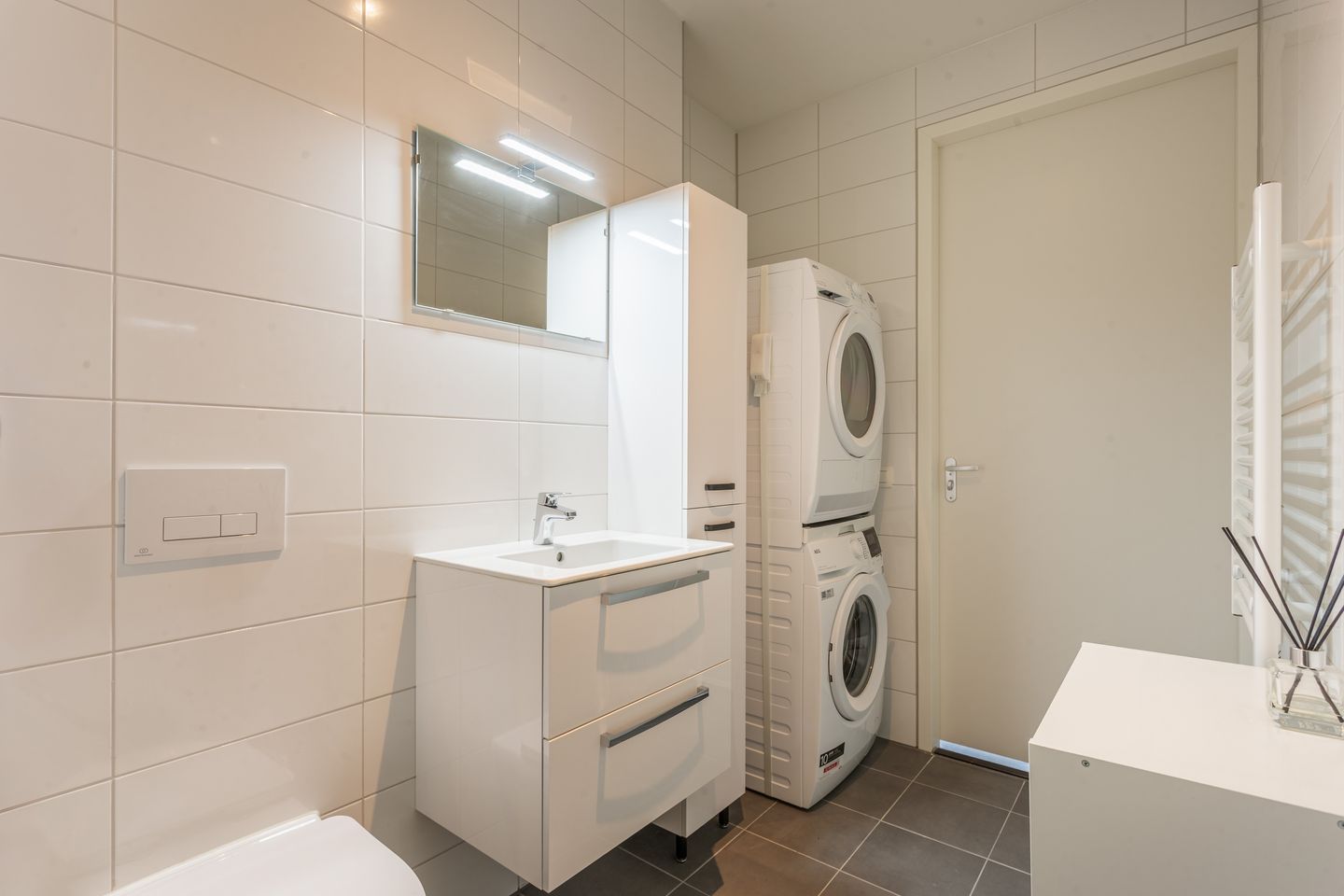 Foto 19 van Burgemeester Elsenlaan 323-F412