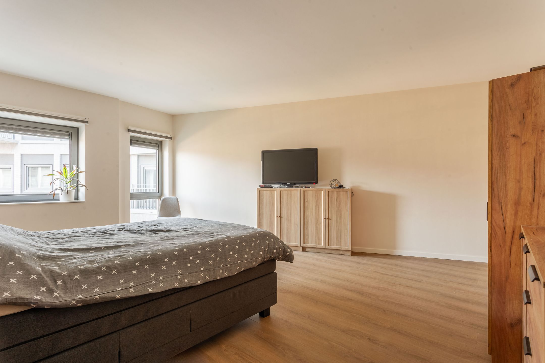 Foto 24 van Burgemeester Elsenlaan 323-F412