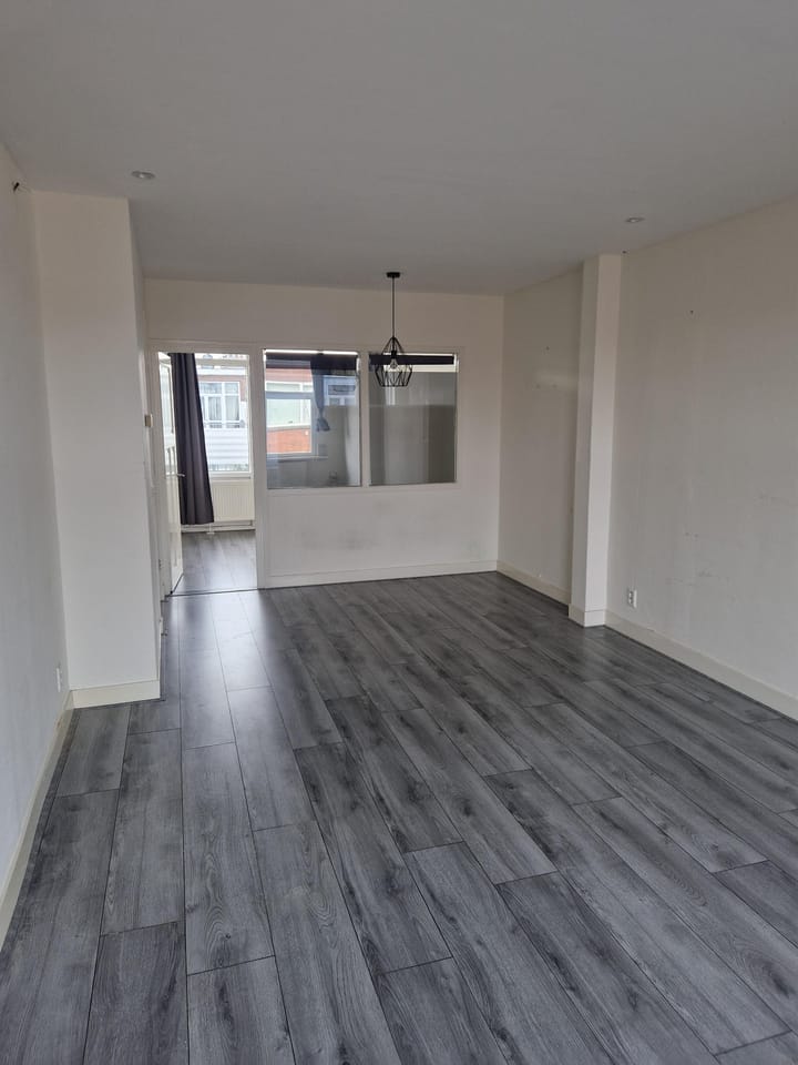 Photo 2 of Wolfhezestraat 55