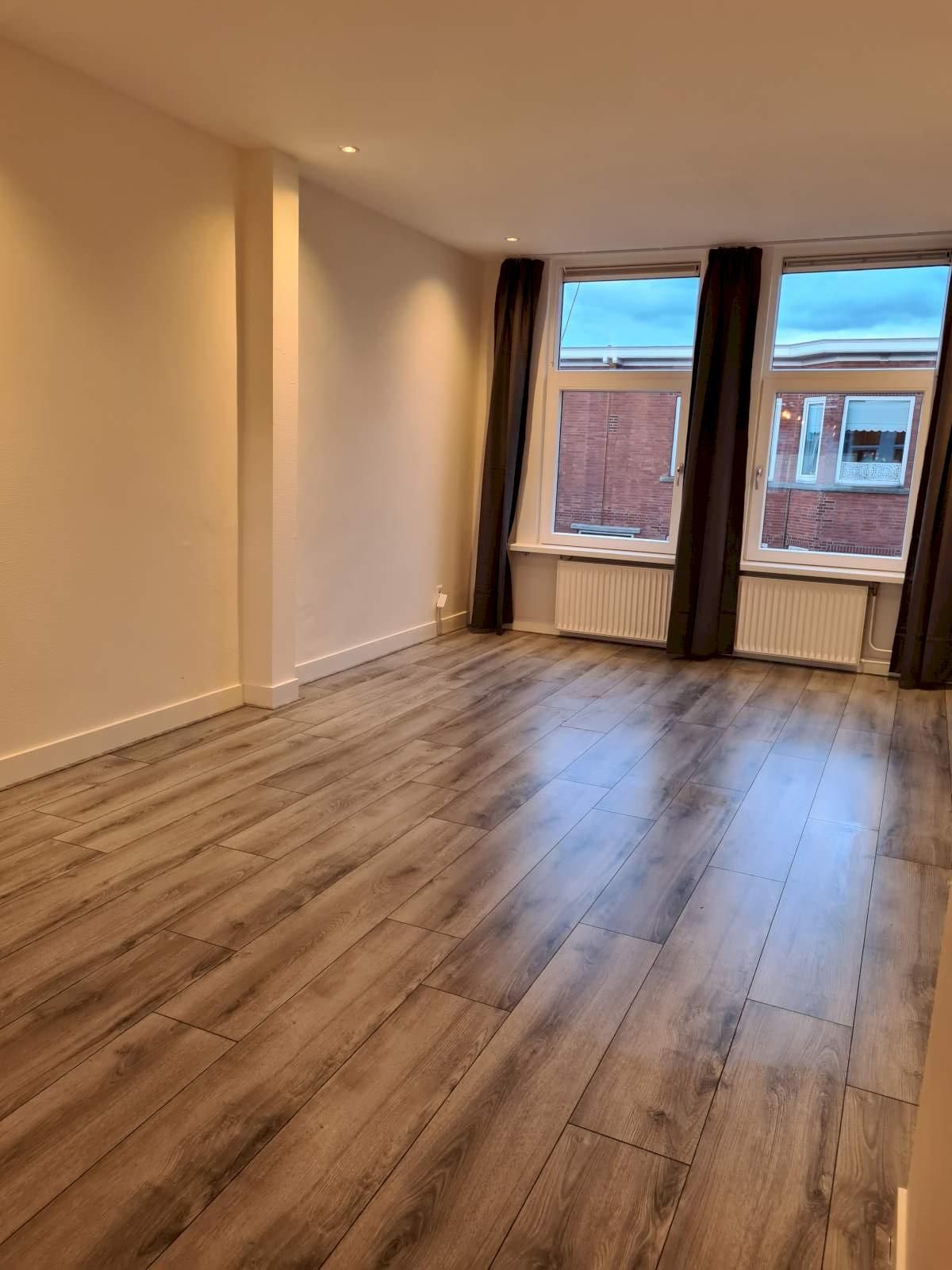 Photo 5 of Wolfhezestraat 55