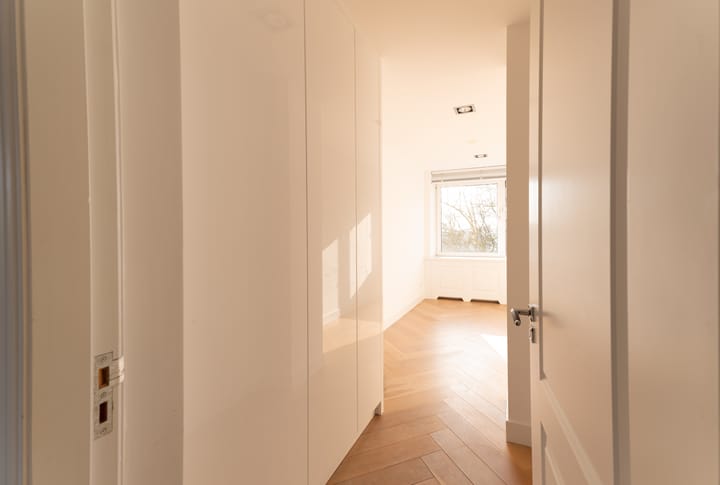 Foto 10 van Van Nijenrodeweg 239