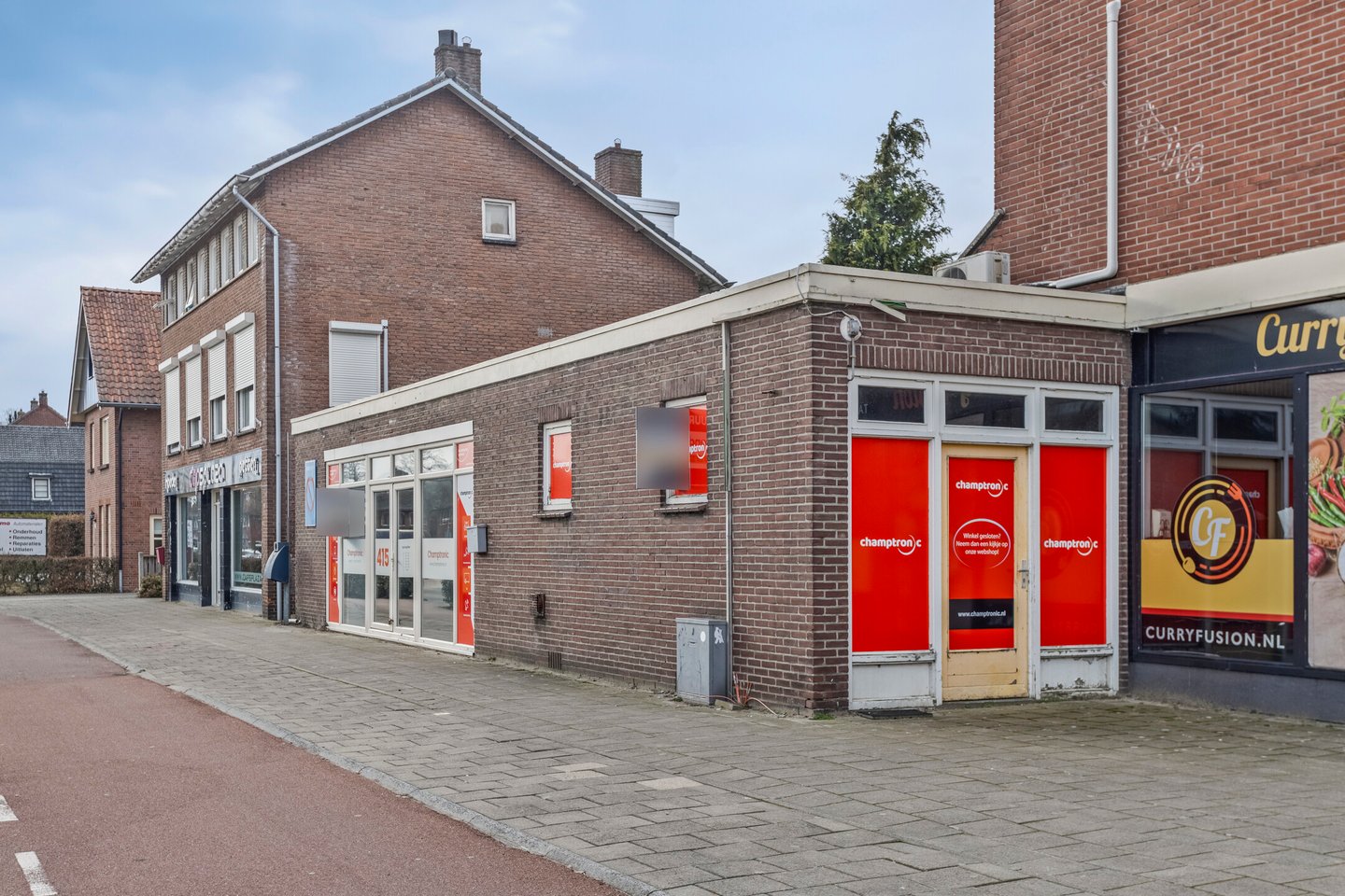 Bekijk foto 2 van Oldenzaalsestraat 415