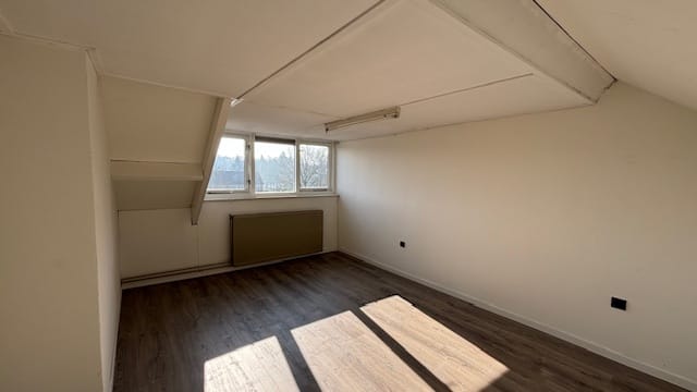 Foto 16 van Lijsterbeslaan 8