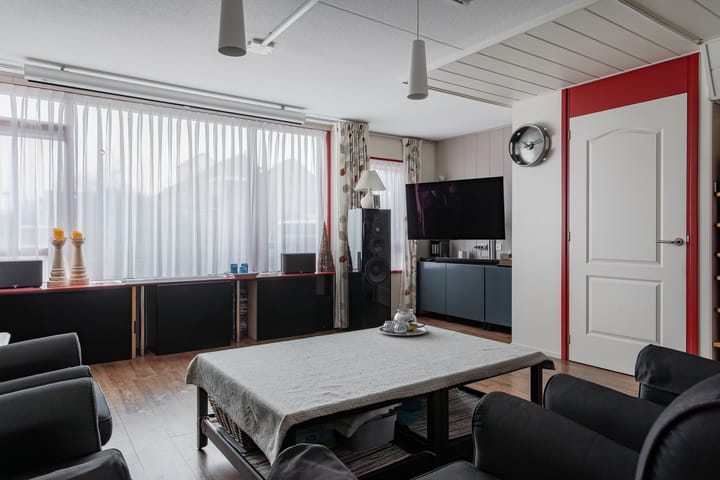 Foto 4 van Pieter Dekkerstraat 85