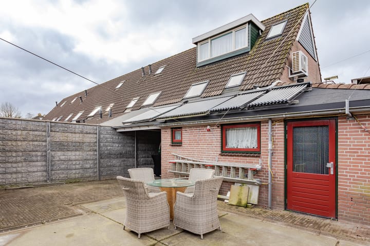 Foto 15 van Pieter Dekkerstraat 85