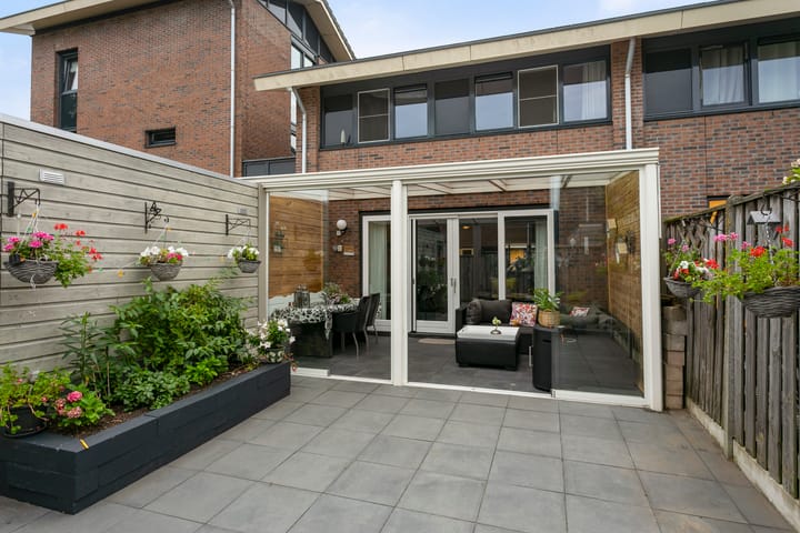 Photo 21 of Alex Roosdorpstraat 4