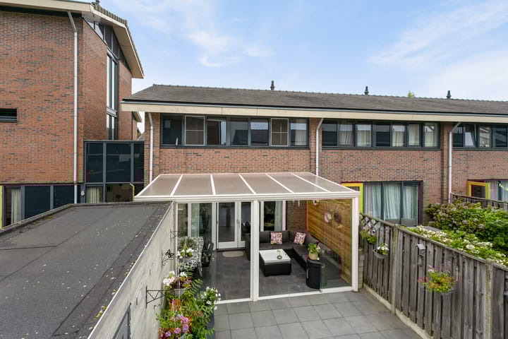 Photo 24 of Alex Roosdorpstraat 4