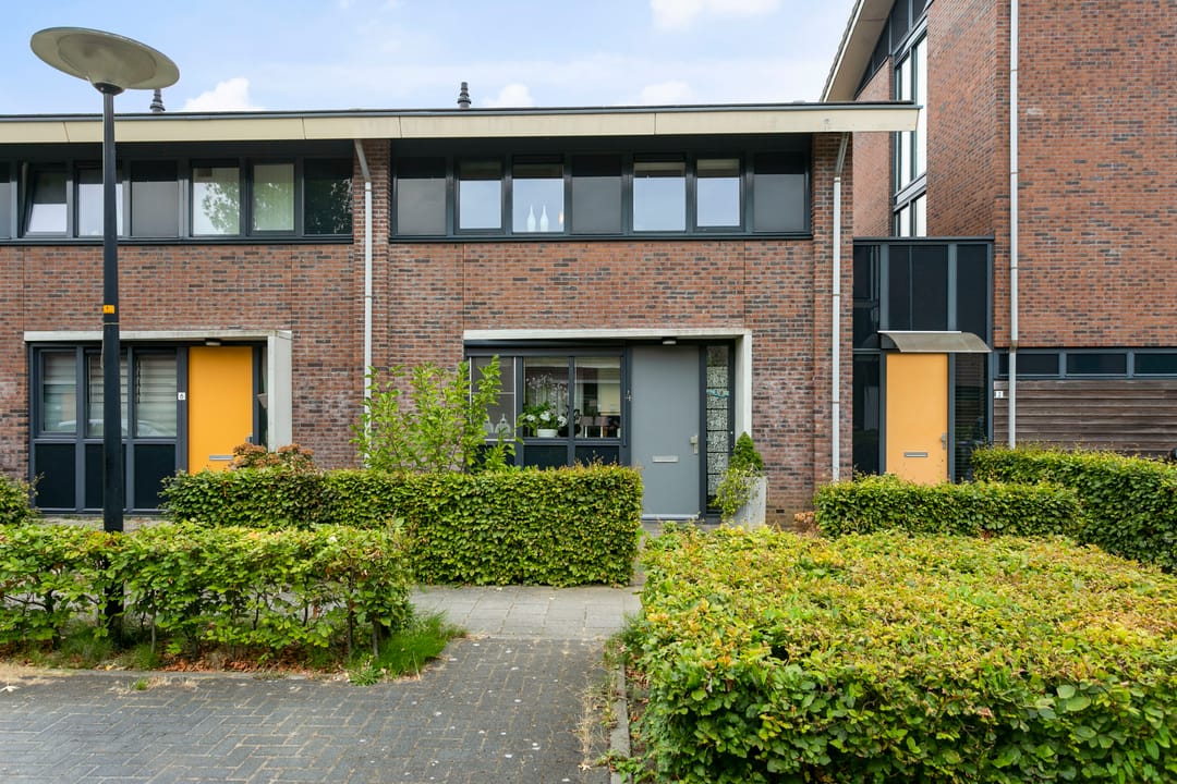Photo 26 of Alex Roosdorpstraat 4