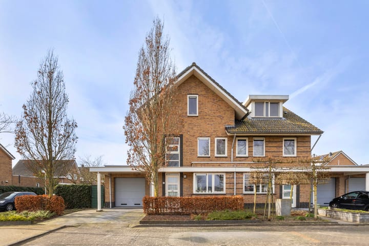 Foto 1 van Archeologenweide 5