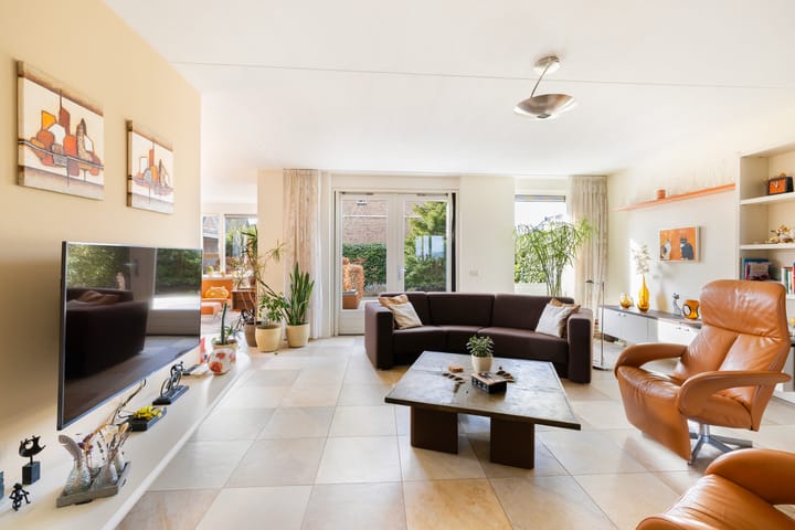 Foto 22 van Archeologenweide 5