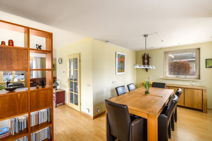 Foto 12 van Reling 52